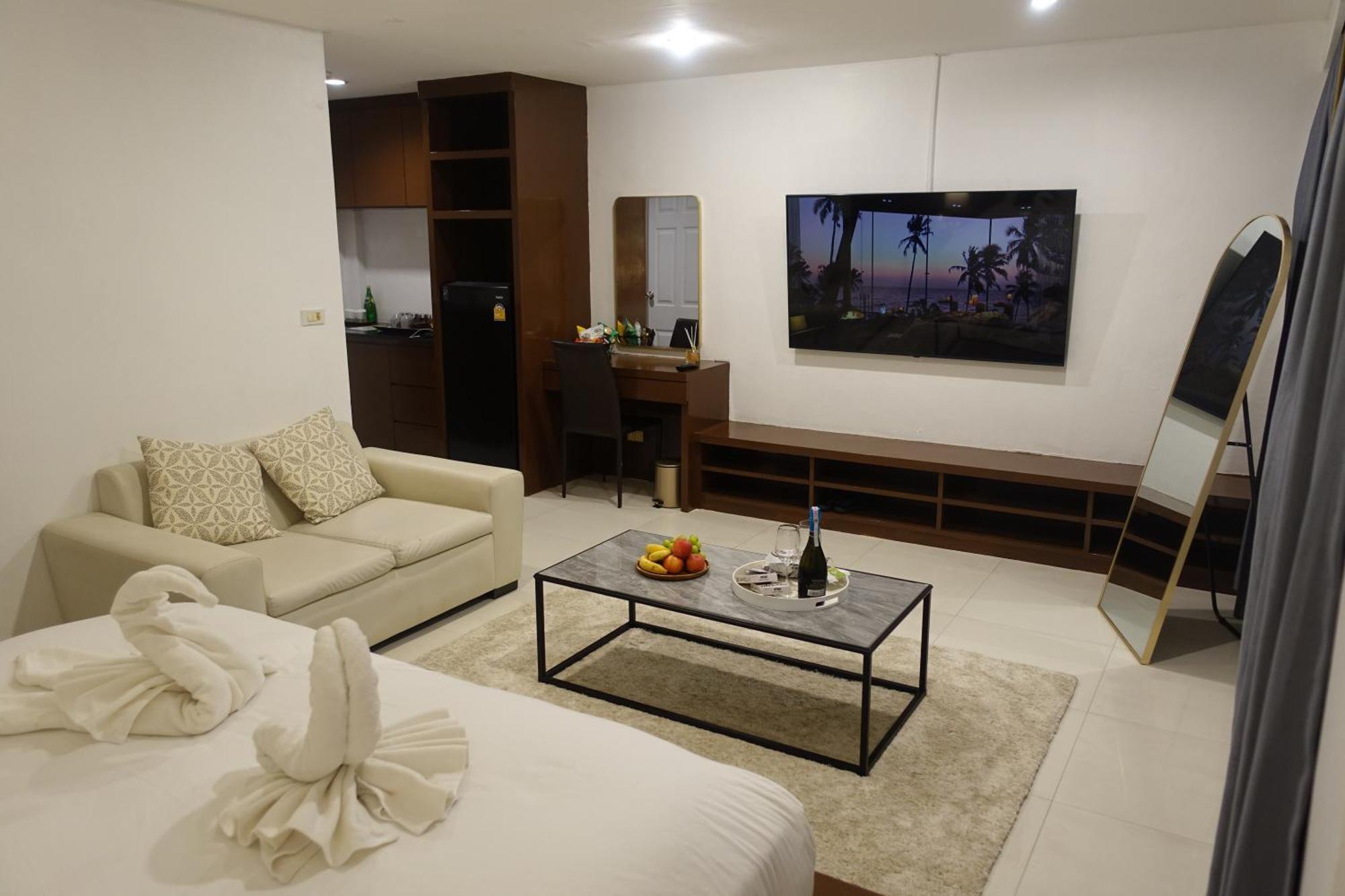 Sea Hills Resort Patong Экстерьер фото